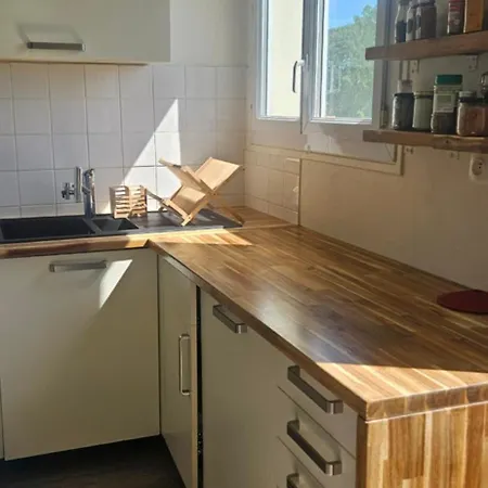 Apartment T2 Proche Tram - 15min Du Centre *
